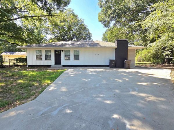 909 Shall Court , Jacksonville, AR 72076