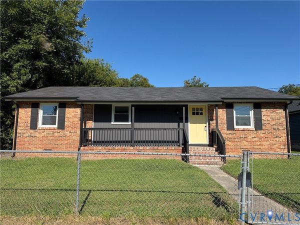 223 Summit Street , Petersburg, VA 23803