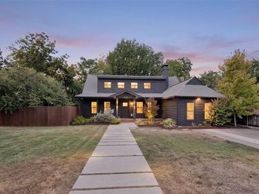 633 Strong Street, Dallas, TX 75208