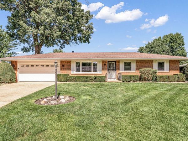 25821 Kiser Court, Elkhart, IN 46514