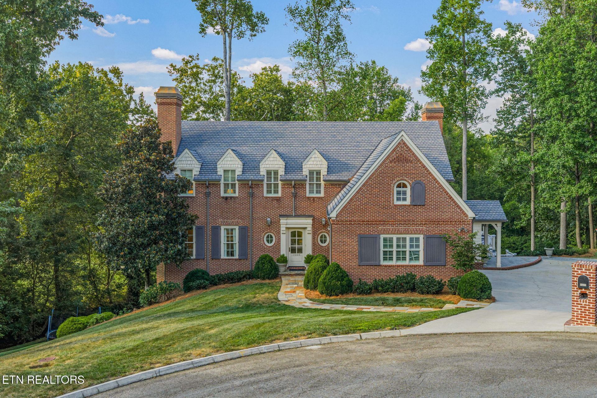 7305 Bellingham Drive, Knoxville, TN 37919 Main Photo