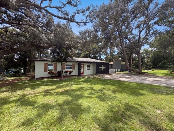 10806 W ELBOW DRIVE , TAMPA, FL 33612