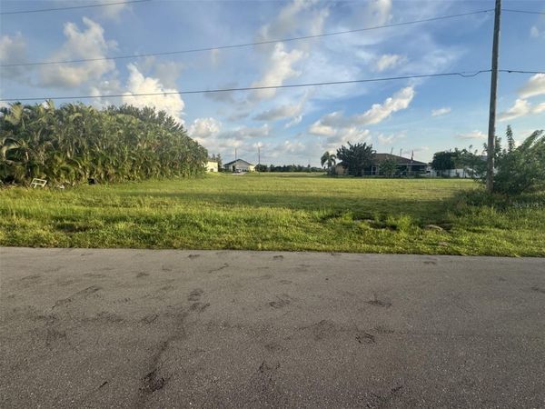 2724 NW 11TH STREET , CAPE CORAL, FL 33993