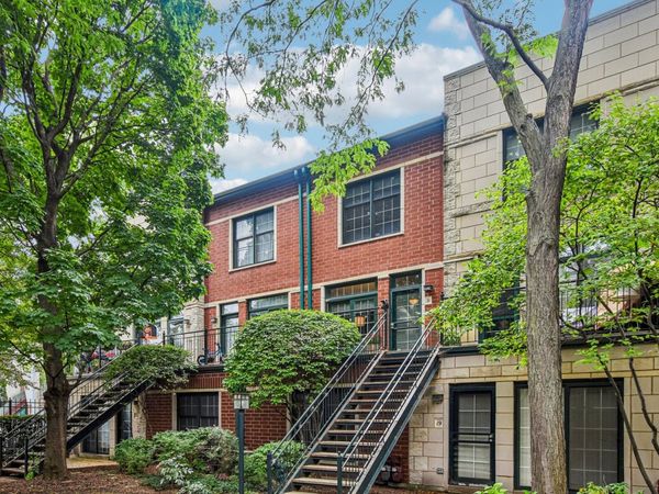 1813 S CLARK Street, Unit 21, Chicago, IL 60616