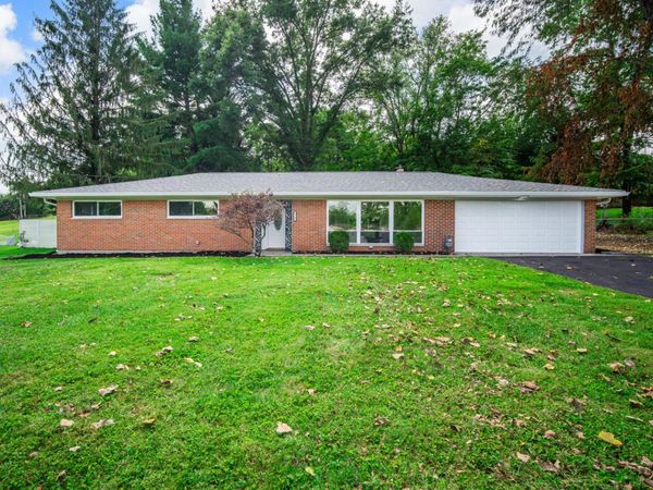 2743 Ironwood Drive, Springfield, OH 45505