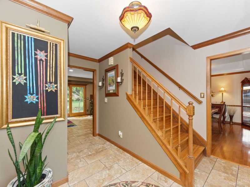 809 Deer Valley Drive, Union Township, OH 45245 Photo 7