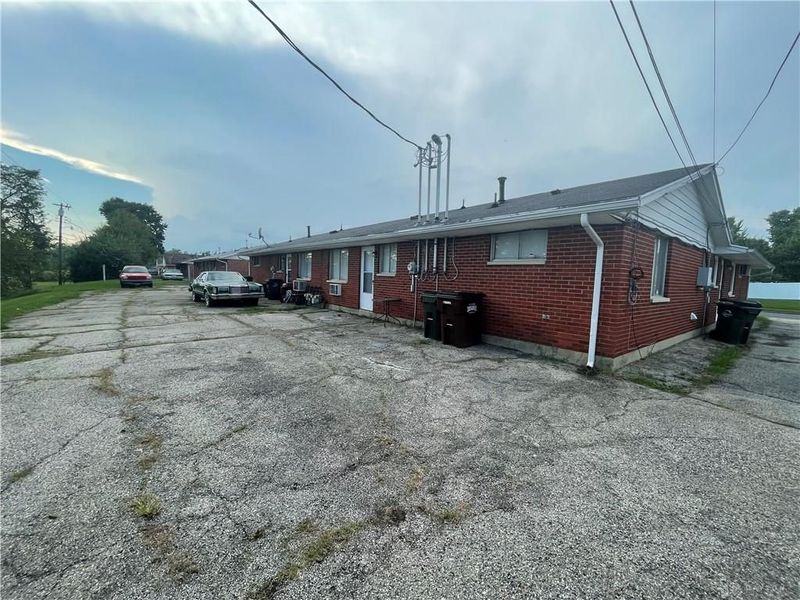 460-466 Burman Avenue, Unit 4, Trotwood, OH 45426 Photo 4