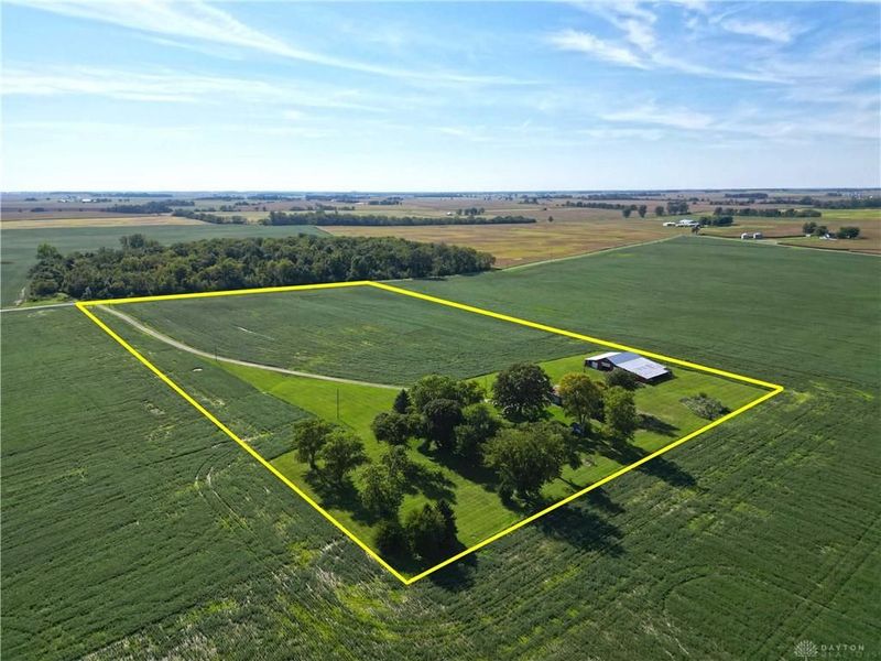 7001 Neil Road, London, OH 43140 Photo 1
