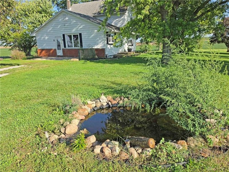 7001 Neil Road, London, OH 43140 Photo 12