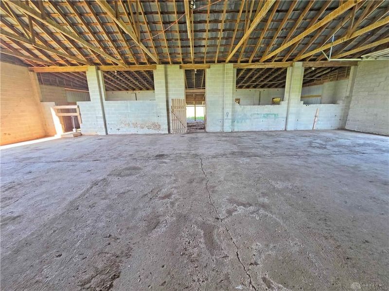 7001 Neil Road, London, OH 43140 Photo 27