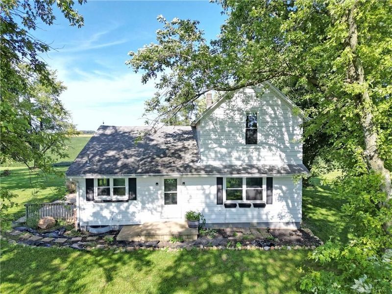 7001 Neil Road, London, OH 43140 Photo 3