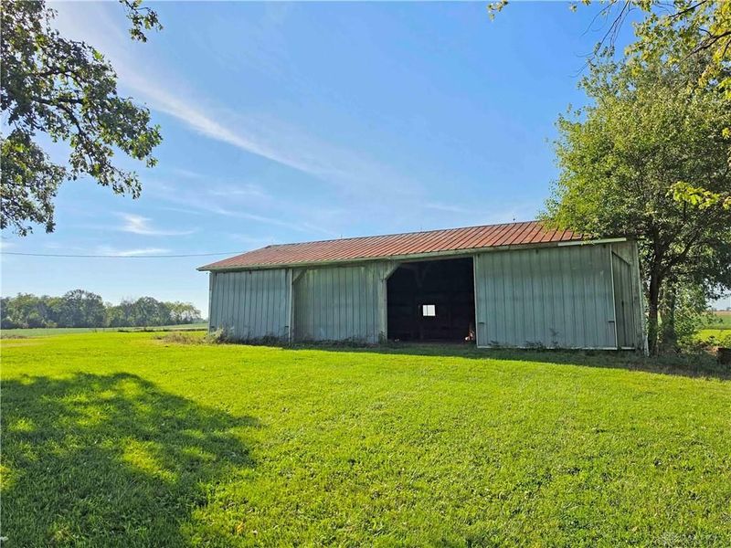 7001 Neil Road, London, OH 43140 Photo 31