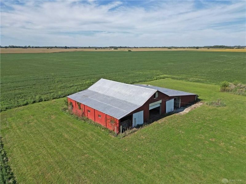 7001 Neil Road, London, OH 43140 Photo 5