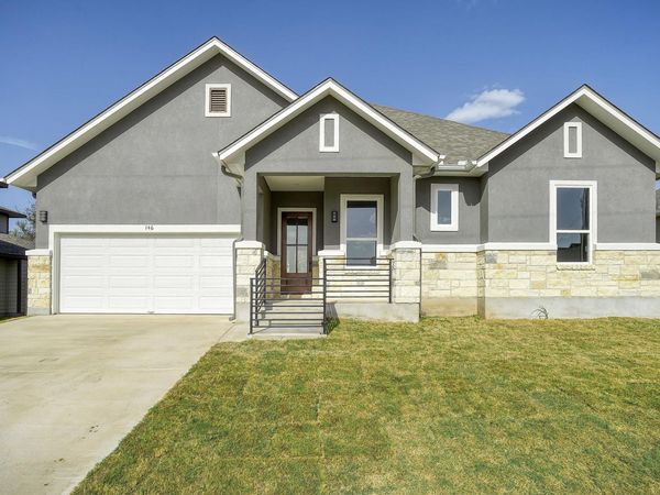 146 Waimanalo LN, Bastrop, TX 78602