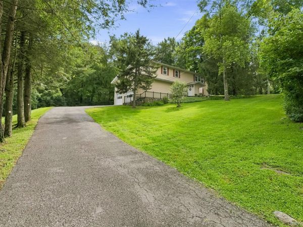 54 Deans Bridge Road, Somers, NY 10589
