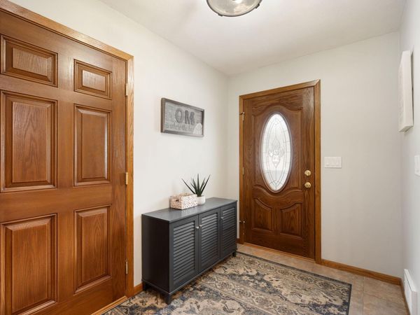 210 Hilltop Avenue, Owatonna, MN 55060