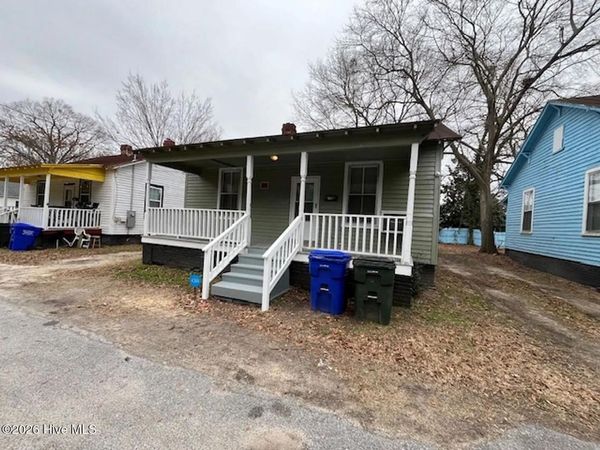 305 Stough Al Alley , Kinston, NC 28501