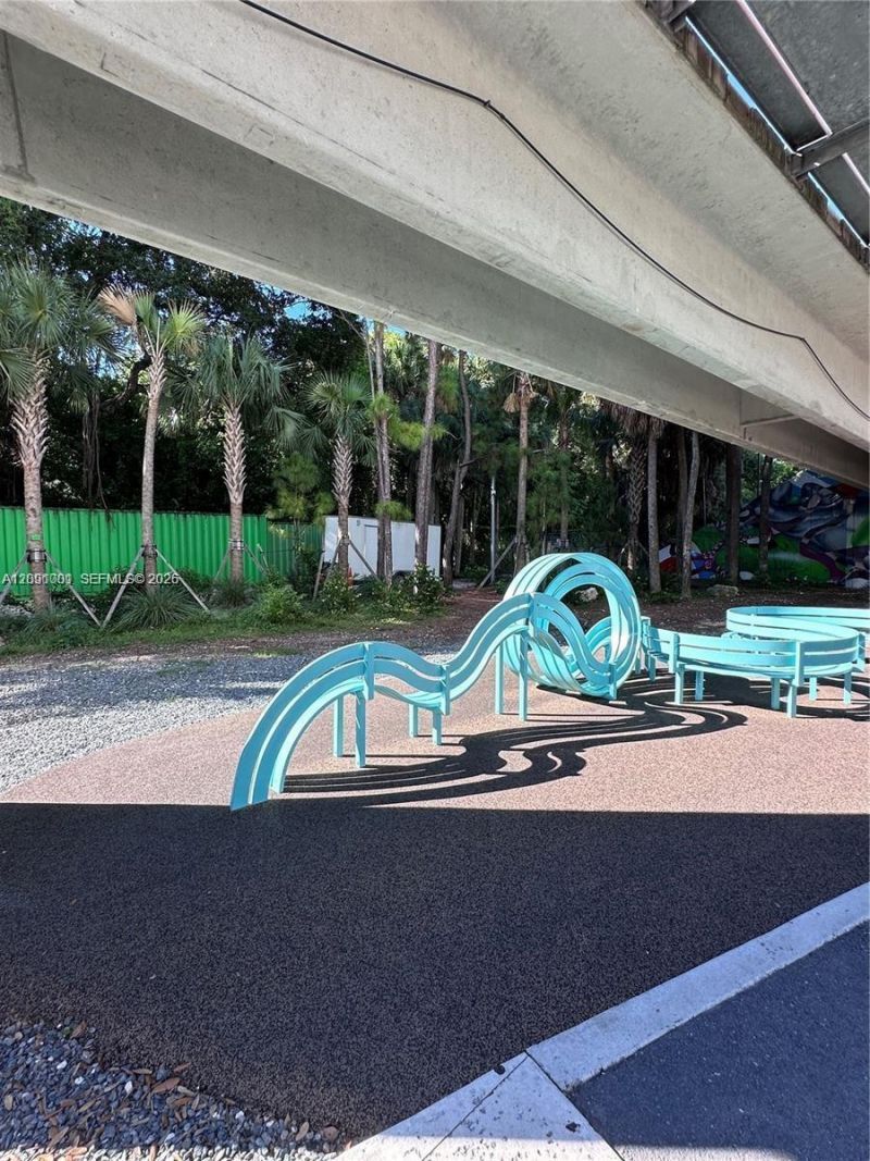 1600 SW 1st Ave, Unit 605, Miami, FL 33129 Photo