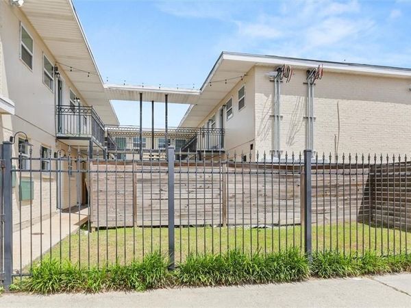 3909 TCHOUPITOULAS Street , Unit 3A, New Orleans, LA 70115