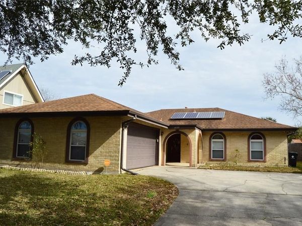 7311 BRIARHEATH Drive , New Orleans, LA 70128