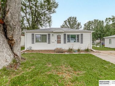 7309 Joseph Avenue, La Vista, NE 68128