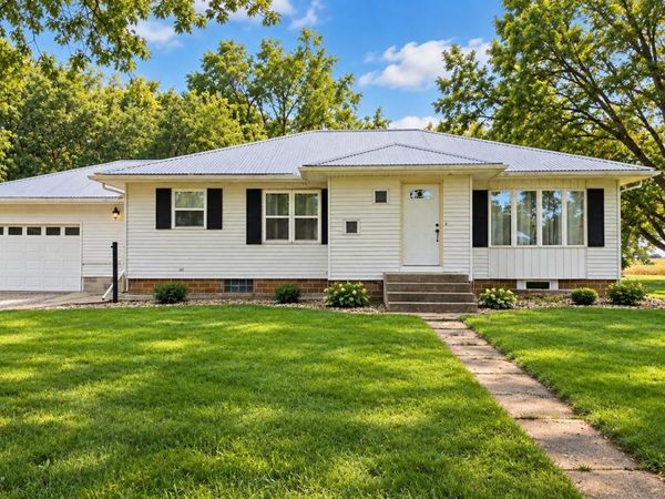540 310Th Street, Woden, IA 50484