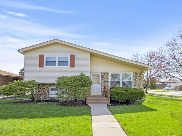 18031 65th Avenue , Tinley Park, IL 60477