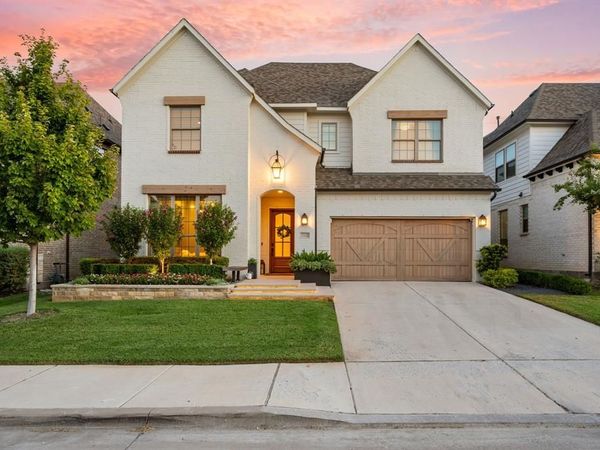 8226 Vitex Avenue , Dallas, TX 75252