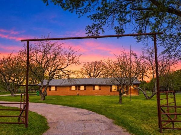 19761 N State Highway 34, Terrell, TX 75161