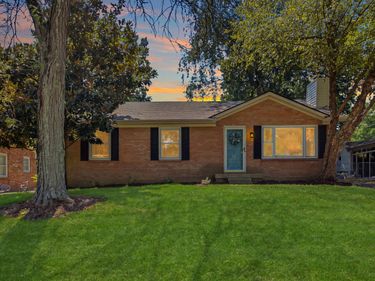 952 Gregory Way, Lexington, KY 40514