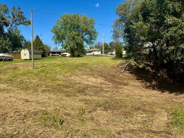 455 Walters Way , Zanesville, OH 43701