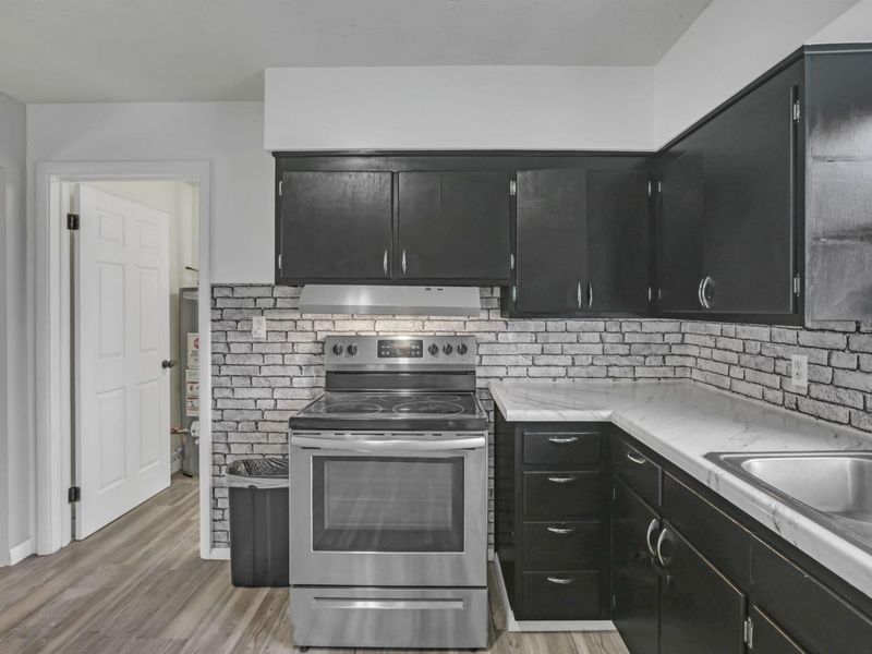 267 E High Street , London, OH 43140 Photo 15