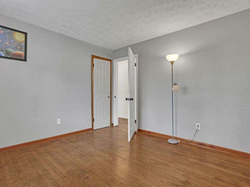 267 E High Street , London, OH 43140 Photo 22