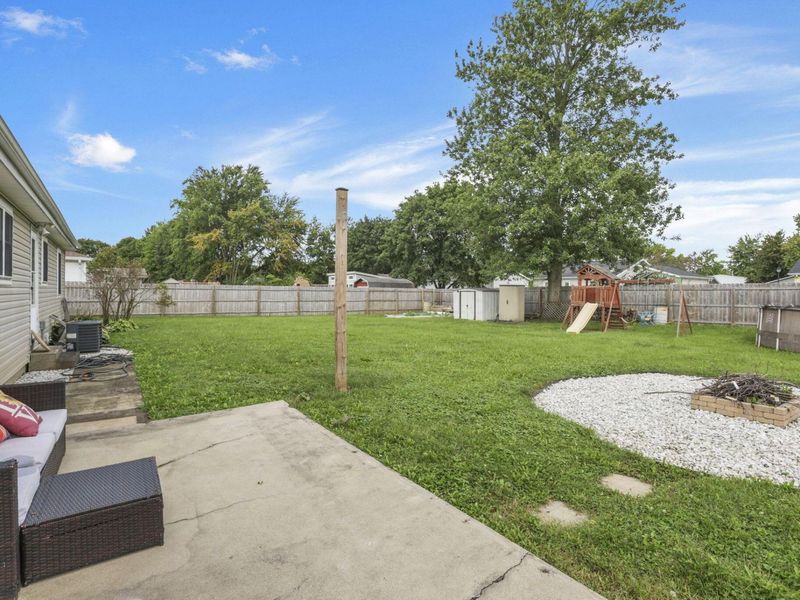 267 E High Street , London, OH 43140 Photo 25