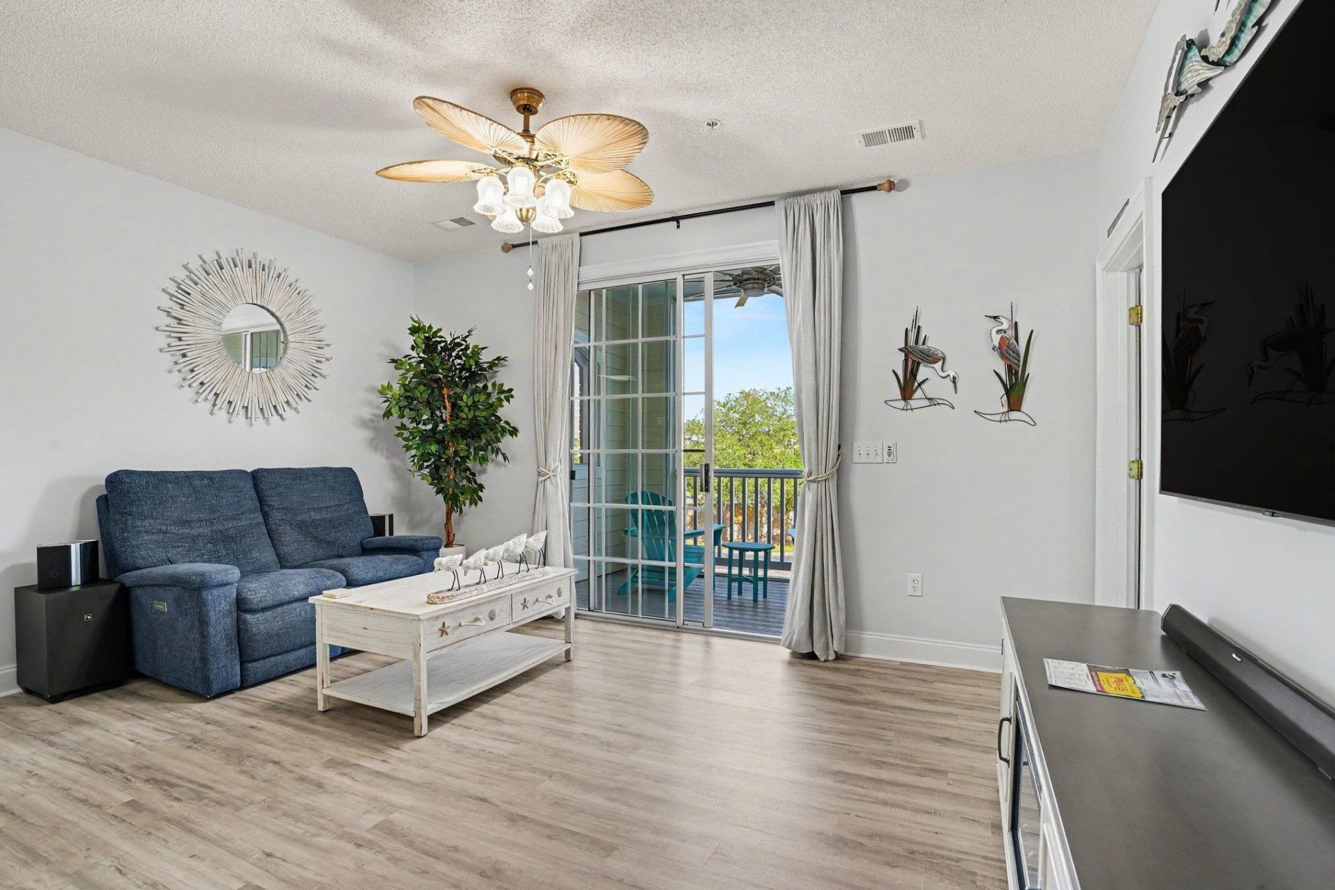 6203 Catalina Dr.  Photo 7