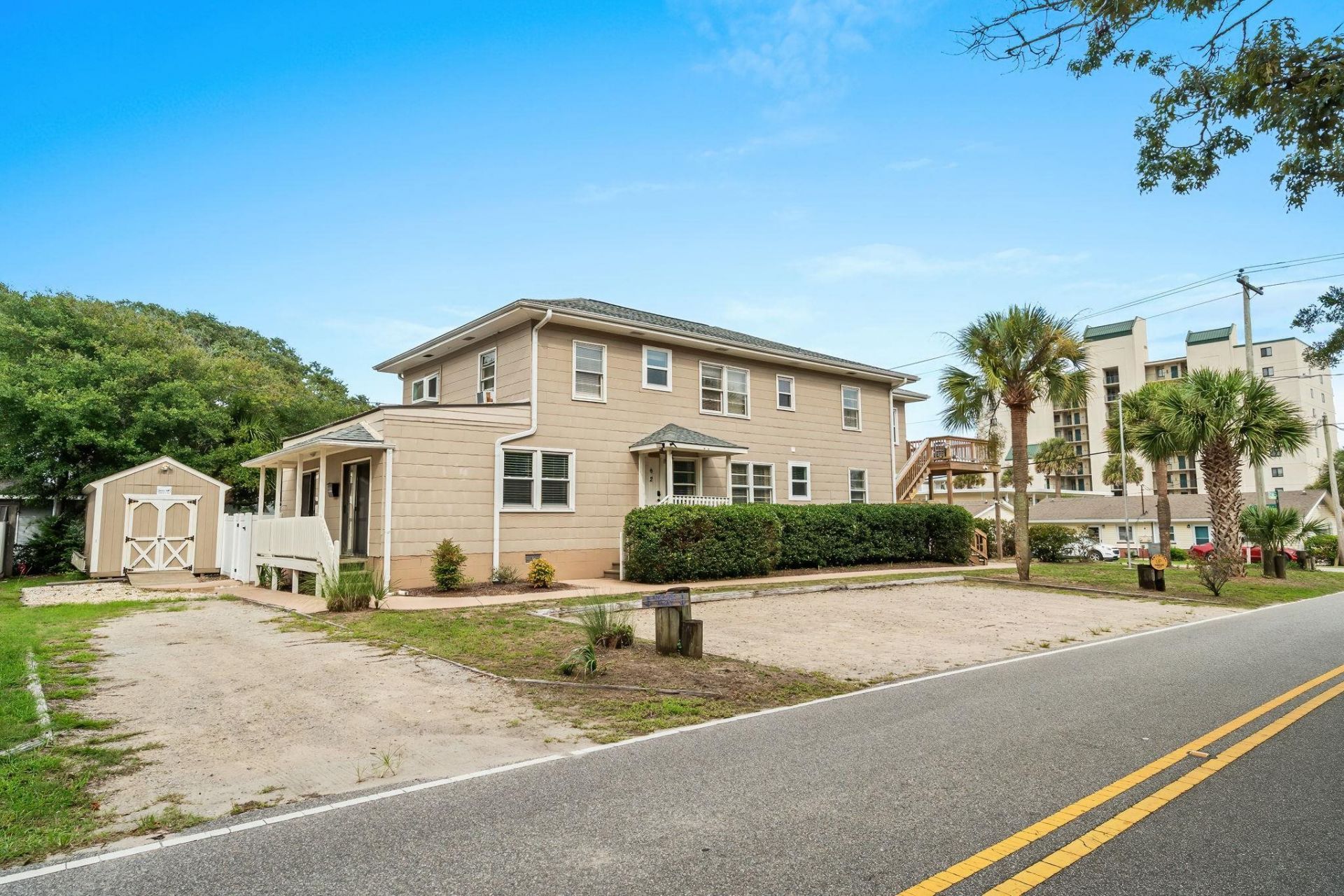 3908 Seaview St.  Photo 8