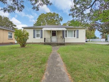 1950 Norton Street , Rochester, NY 14609