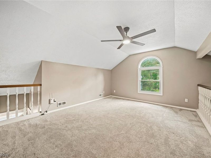775 Hampton Circle, Unit 2, Aurora, OH 44202 Photo 22