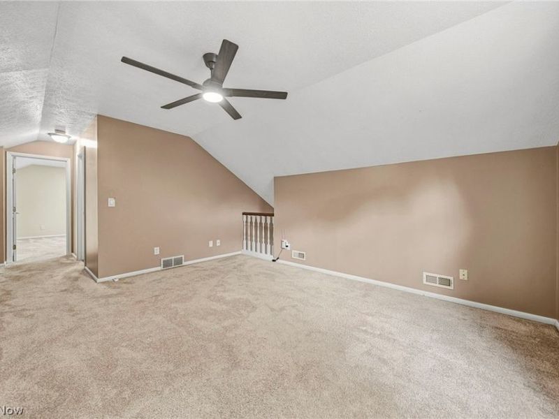 775 Hampton Circle, Unit 2, Aurora, OH 44202 Photo 24