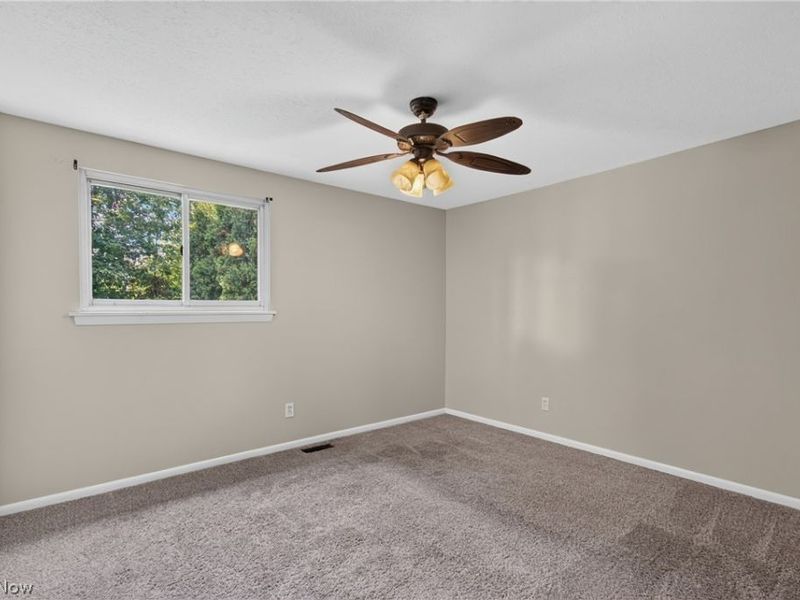 4633 Packard Avenue NW, Canton, OH 44709 Photo 15