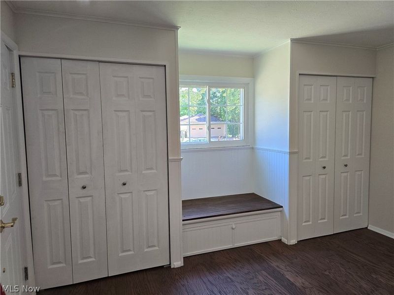 1800 Liberty Drive, Akron, OH 44313 Photo 11
