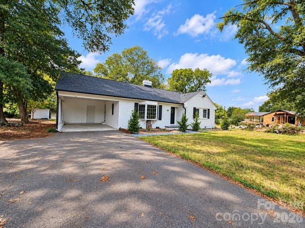 1321 Jenkins Road , Gastonia, NC 28052