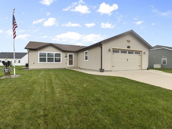 1115 Tamarack STREET, Delavan, WI 53115