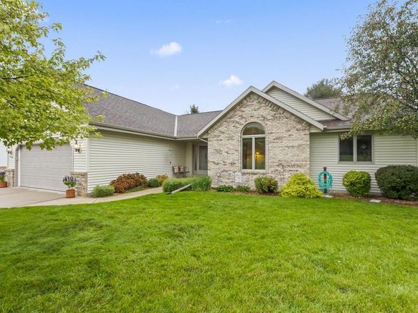 506 E Rossman STREET, Hartford, WI 53027