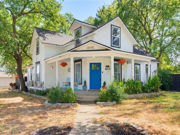 403 S Wright Street, Siloam Springs, AR 72761