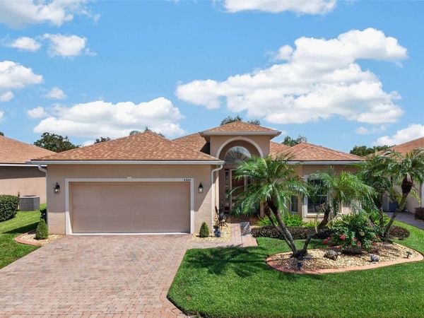5325 SNEAD DRIVE , WINTER HAVEN, FL 33884