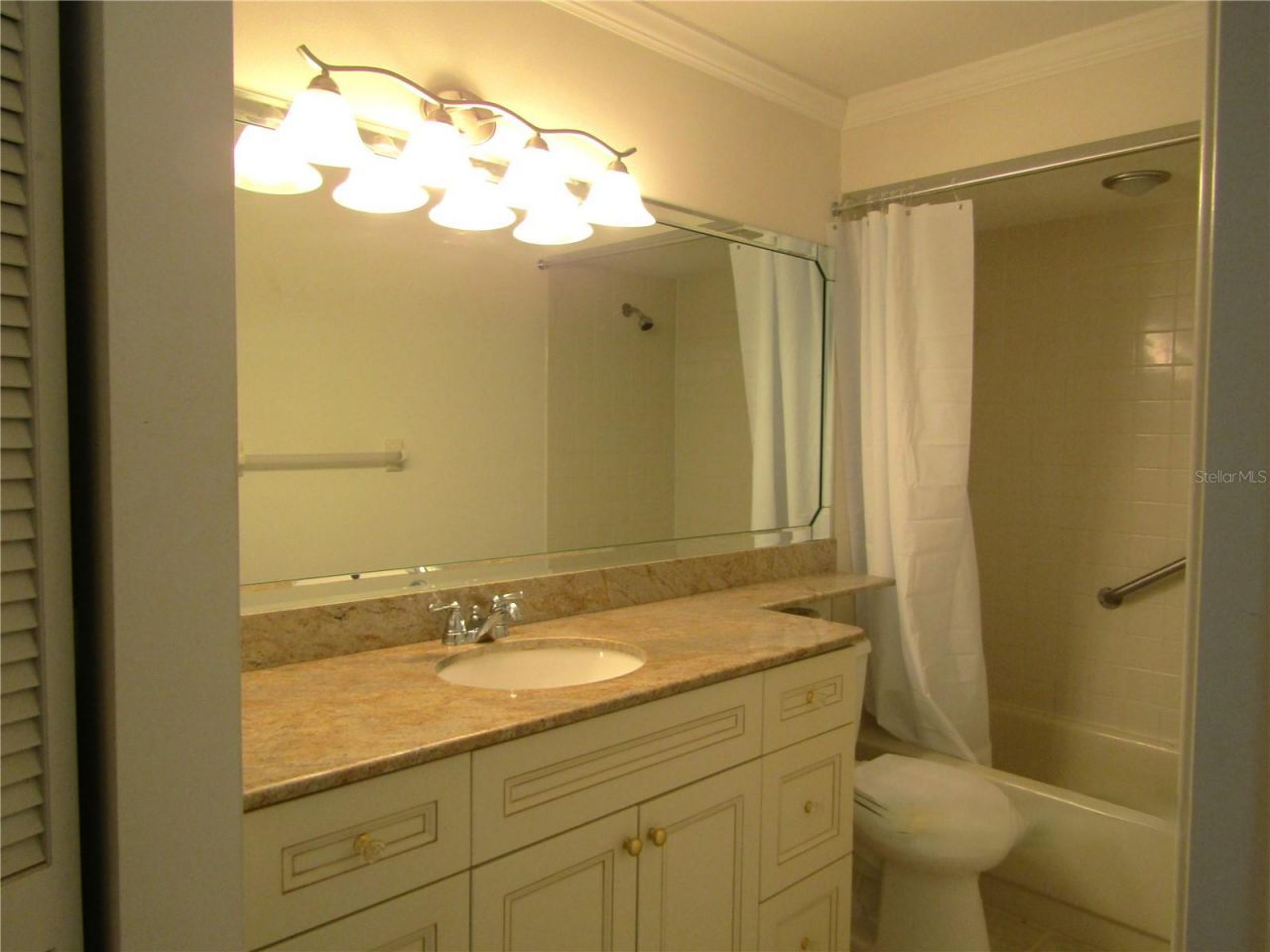 3057 Taywood Meadows , Unit 2, Sarasota, FL 34235 Photo