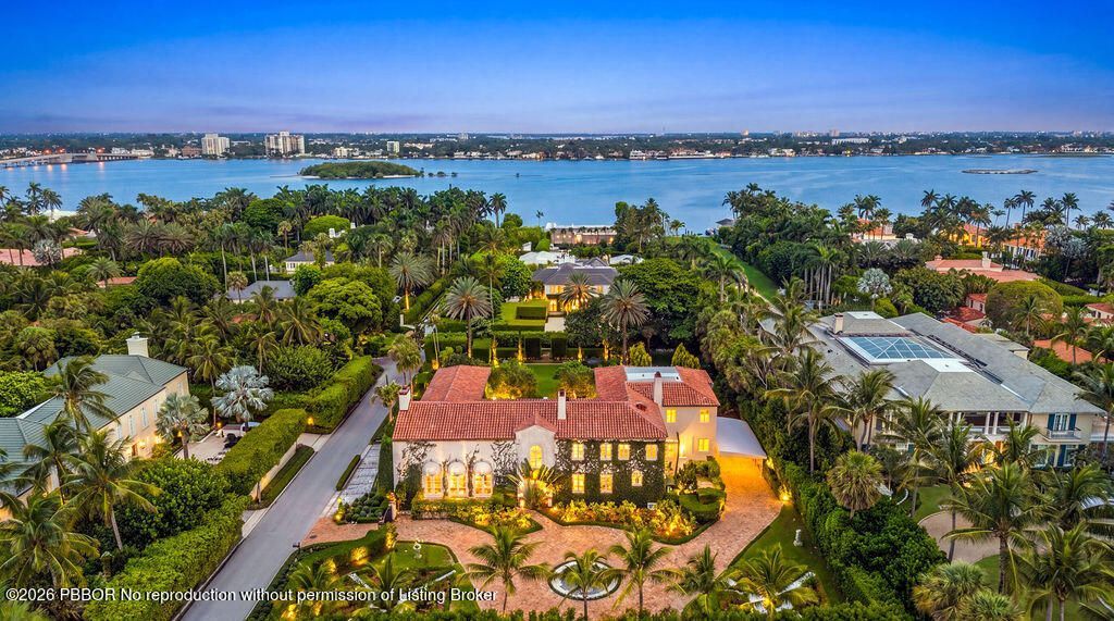 111 Via Del Lago, Palm Beach, FL 33480 Photo
