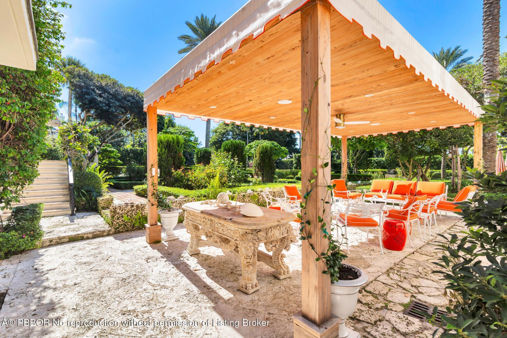 111 Via Del Lago, Palm Beach, FL 33480 Photo