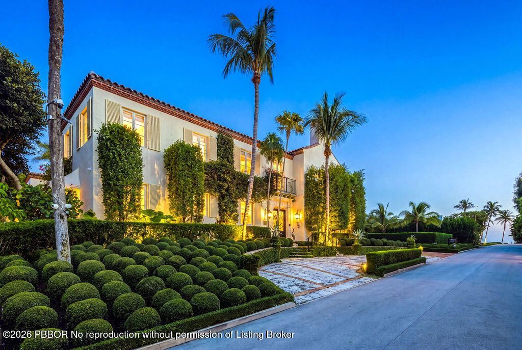 111 Via Del Lago, Palm Beach, FL 33480 Photo